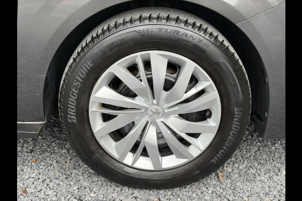 Peugeot 208 1.2 PureTech Like 2e Eigenaar l Dealer Onderhouden l Airco l Cruise l Weinig Km l N.A.P l Apk tot 09-2027