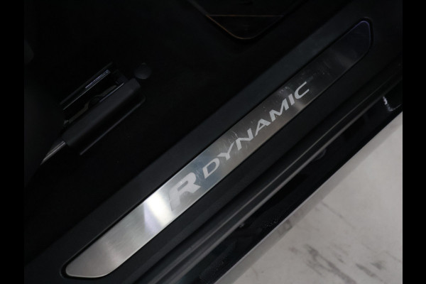 Land Rover Range Rover Evoque 1.5 P300e AWD R-Dynamic SE [SCHUIFKANTELDAK, MEMORY SEATS, APPLE CARPLAY, ANDROID, LED, ELEKTRISCHE ACHTERKLEP, PARKEER ASSISTENT, PDC V+A, CRUISE CONTROL, DIGITAL DASH, NAVIGATIE, CLIMATE CONTROL, KEYLESS START, 20" L