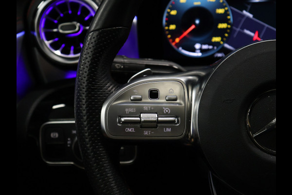 Mercedes-Benz CLA-Klasse 200 Business Solution AMG [SCHUIFKANTELDAK, AMG PAKKET, APPLE CARPLAY, ANDROID, WIDESCREEN COCKPIT, STOELVERWARMING, CAMERA, SFEERVERLICHTING, MULTIBEAM LED, PDC V+A, CRUISE CONTROL, NAVIGATIE, KEYLESS, CLIMATE CONTRO