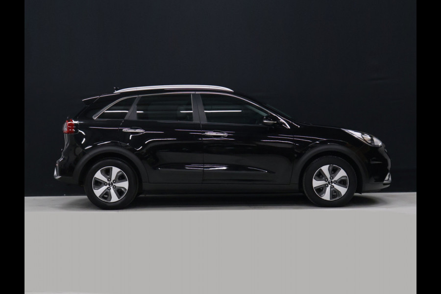 Kia Niro 1.6 GDi Hybrid DynamicLine [APPLE CARPLAY, ANDROID, CAMERA, CRUISE CONTROL, NAVIGATIE, PDC ACHTER, CLIMATE CONTROL, LED, BLUETOOTH, NIEUWSTAAT]