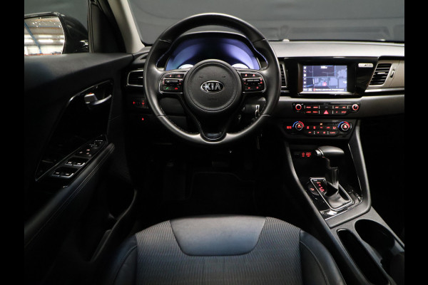 Kia Niro 1.6 GDi Hybrid DynamicLine [APPLE CARPLAY, ANDROID, CAMERA, CRUISE CONTROL, NAVIGATIE, PDC ACHTER, CLIMATE CONTROL, LED, BLUETOOTH, NIEUWSTAAT]