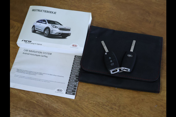 Kia Niro 1.6 GDi Hybrid DynamicLine [APPLE CARPLAY, ANDROID, CAMERA, CRUISE CONTROL, NAVIGATIE, PDC ACHTER, CLIMATE CONTROL, LED, BLUETOOTH, NIEUWSTAAT]