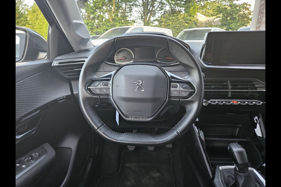 Peugeot 208 1.2 PureTech Active Carplay! NAP! Airco/Clima! Navigatie! Dealer Onderhouden! Nette Auto!