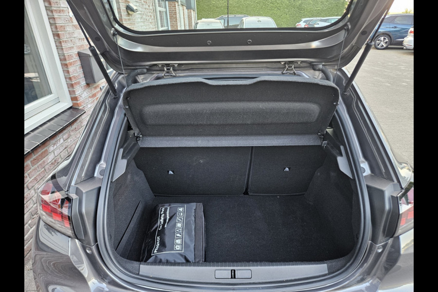 Peugeot 208 1.2 PureTech Active Carplay! NAP! Airco/Clima! Navigatie! Dealer Onderhouden! Nette Auto!