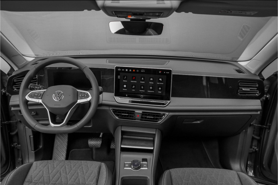 Volkswagen Tiguan 1.5 eHybrid 30 Year Ed Style IQ Winterpack 360° Elek Trekhaak ACC