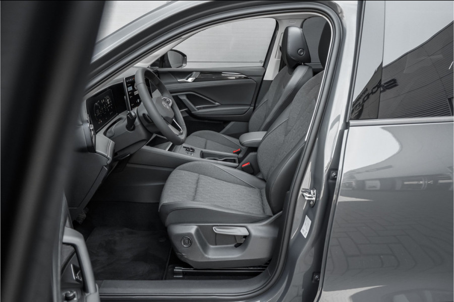 Volkswagen Tiguan 1.5 eHybrid 30 Year Ed Style IQ Winterpack 360° Elek Trekhaak ACC