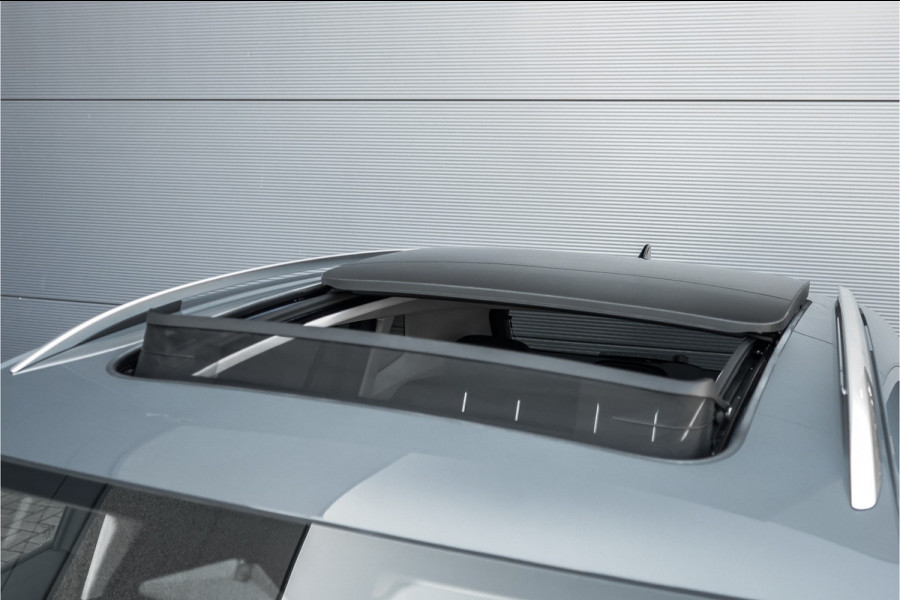 Volkswagen Tiguan 1.5 eHybrid 30 Year Ed Style IQ Winterpack 360° Elek Trekhaak ACC