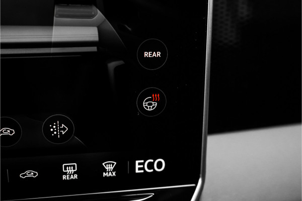 Volkswagen Tiguan 1.5 eHybrid 30 Year Ed Style IQ Winterpack 360° Elek Trekhaak ACC
