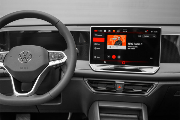 Volkswagen Tiguan 1.5 eHybrid 30 Year Ed Style IQ Pano Winterpack 360° Trekhaak ACC
