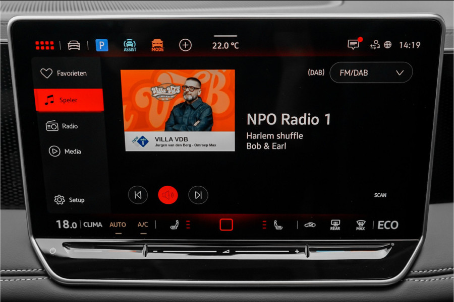 Volkswagen Tiguan 1.5 eHybrid 30 Year Ed Style IQ Pano Winterpack 360° Trekhaak ACC