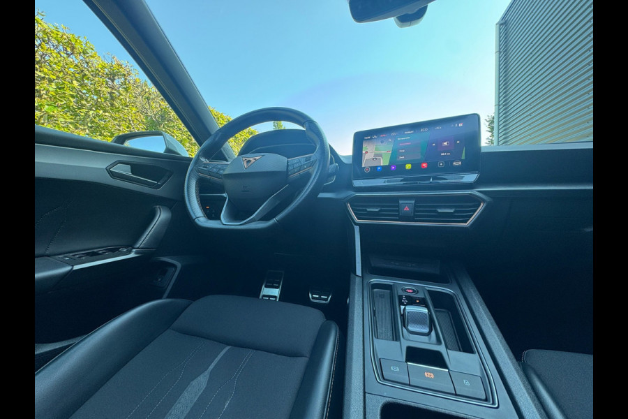 CUPRA Leon 1.4 e-Hybrid VZ Business PHEV / PANO / CAMERA / CARPLAY / STOELVERW / NAVI