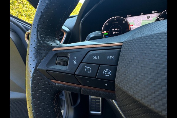 CUPRA Leon 1.4 e-Hybrid VZ Business PHEV / PANO / CAMERA / CARPLAY / STOELVERW / NAVI