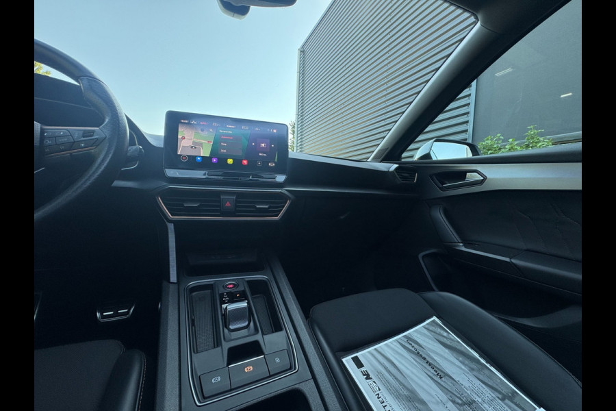 CUPRA Leon 1.4 e-Hybrid VZ Business PHEV / PANO / CAMERA / CARPLAY / STOELVERW / NAVI