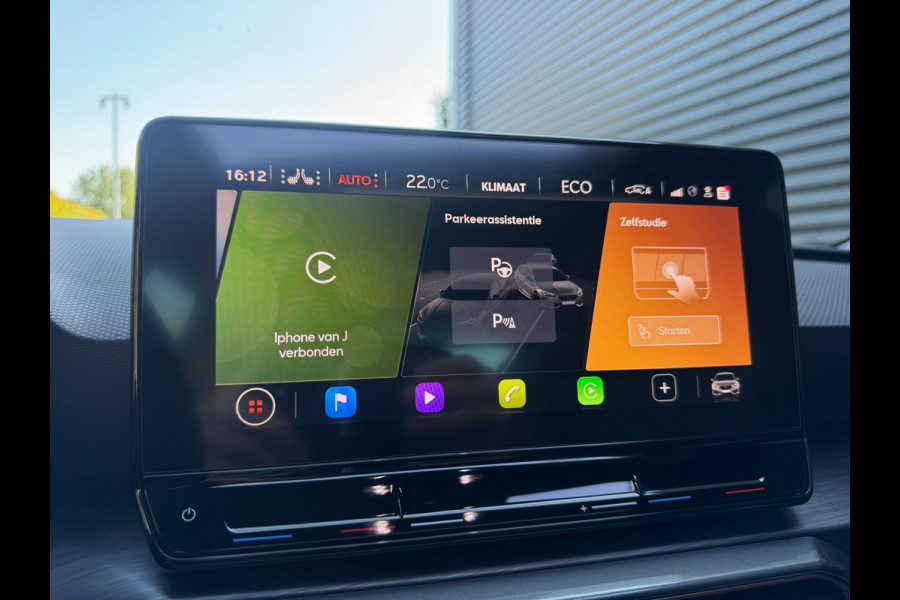 CUPRA Leon 1.4 e-Hybrid VZ Business PHEV / PANO / CAMERA / CARPLAY / STOELVERW / NAVI
