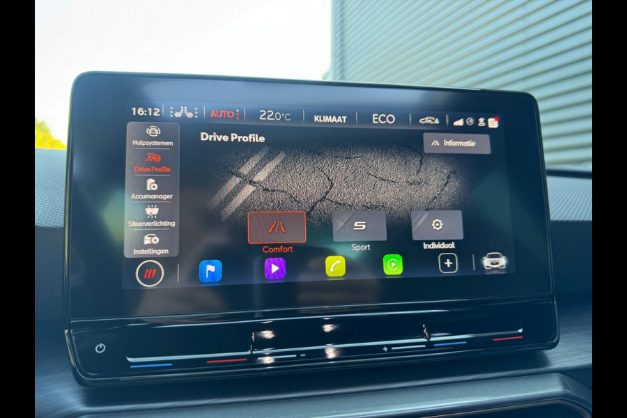 CUPRA Leon 1.4 e-Hybrid VZ Business PHEV / PANO / CAMERA / CARPLAY / STOELVERW / NAVI