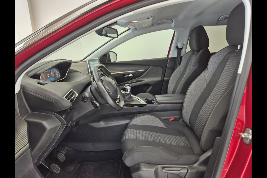 Peugeot 3008 1.2 PureTech Allure | Limited | Navigatie | Apple CarPlay / Android Auto | Parkeersensoren voor / achter | Climate Control |
