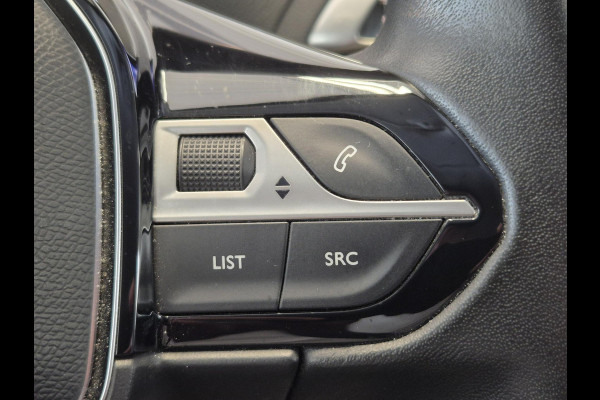 Peugeot 3008 1.2 PureTech Allure | Limited | Navigatie | Apple CarPlay / Android Auto | Parkeersensoren voor / achter | Climate Control |