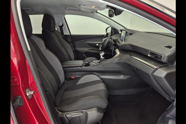 Peugeot 3008 1.2 PureTech Allure | Limited | Navigatie | Apple CarPlay / Android Auto | Parkeersensoren voor / achter | Climate Control |