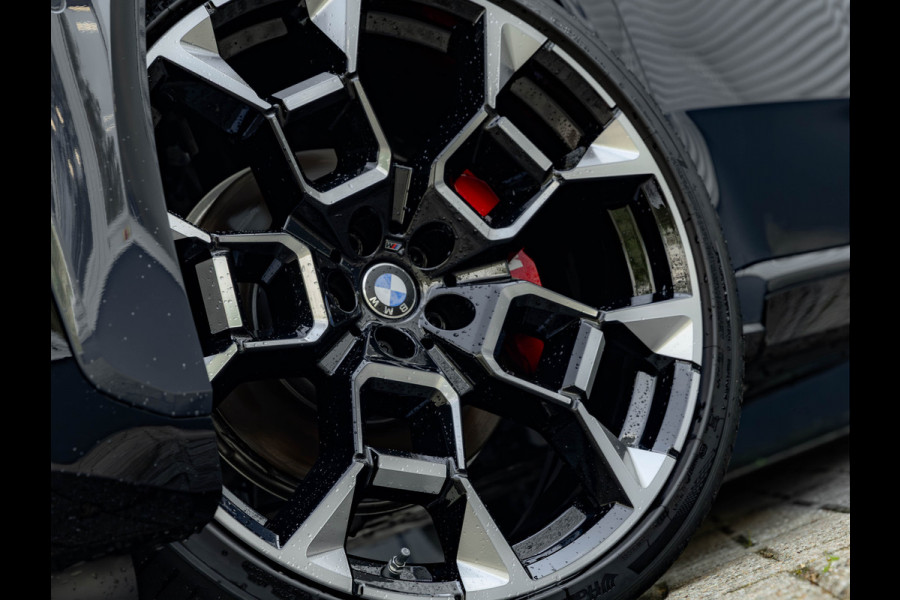 BMW iX3 50 xDrive - Direct Beschikbaar - M-Sport Pro - Pano - Individual Leder