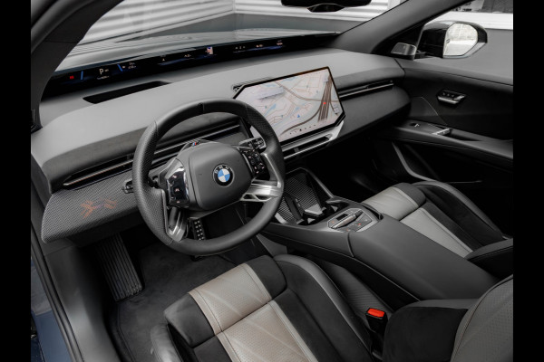 BMW iX3 50 xDrive - Direct Beschikbaar - M-Sport Pro - Pano - Individual Leder