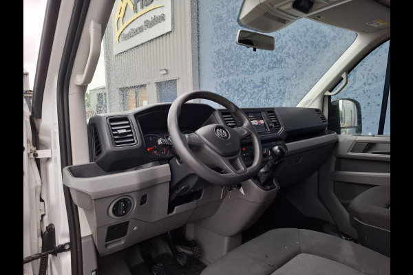 Volkswagen Crafter 35 2.0 TDI L3H3 EL Highline AIRCO / CRUISE CONTROLE / TREKHAAK / NAVI / CARPLAY