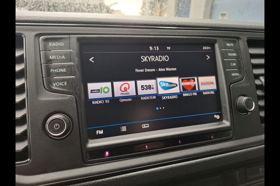 Volkswagen Crafter 35 2.0 TDI L3H3 EL Highline AIRCO / CRUISE CONTROLE / TREKHAAK / NAVI / CARPLAY