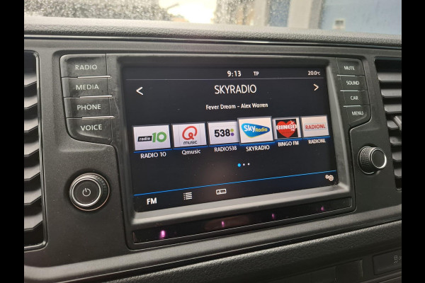 Volkswagen Crafter 35 2.0 TDI L3H3 EL Highline AIRCO / CRUISE CONTROLE / TREKHAAK / NAVI / CARPLAY