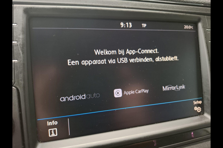 Volkswagen Crafter 35 2.0 TDI L3H3 EL Highline AIRCO / CRUISE CONTROLE / TREKHAAK / NAVI / CARPLAY