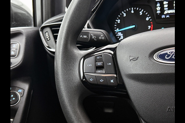 Ford Fiesta Trend 86PK | LM VELGEN | VERWARMDE VOORRUIT | PARK. SENSOREN