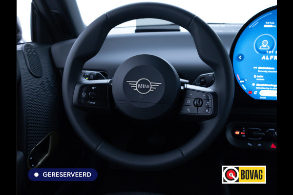 MINI Cooper E Blackyard 40.7 kWh | Head-Up | Stoelverw. | Draadloze lader | 17"LMV | Extra getint glas achter | Led | Cruise | Parkeersensoren | Nieuw model | NL auto | Fabrieksgarantie |