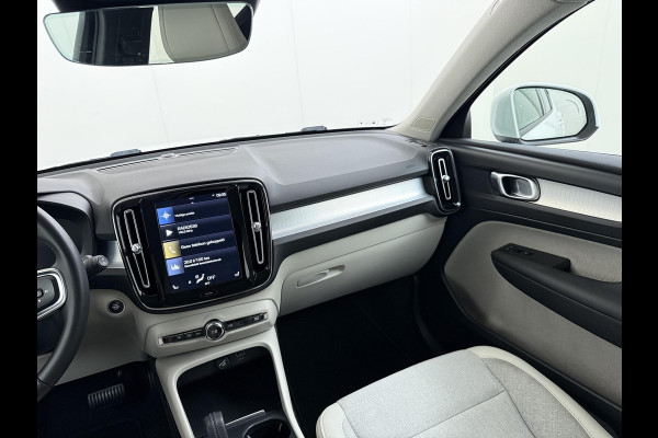 Volvo XC40 1.5 T5 Twin Engine Momentum Pro VAN:27.900,- VOOR:24.877,- UW HERFSTVOORDEEL:3.023,- | ORIGINEEL NEDERLANDSE AUTO MET NAP | PLUG-IN HYBRIDE | PILOT ASSIST | ADAPTIVE CRUISE CONTROL | ELEKTRISCHE ACHTERKLEP | STOELVERWARMING |ALL IN  RIJKLAAR GELEVERD MET 12 MAANDEN BOVAG-GARANTIE
