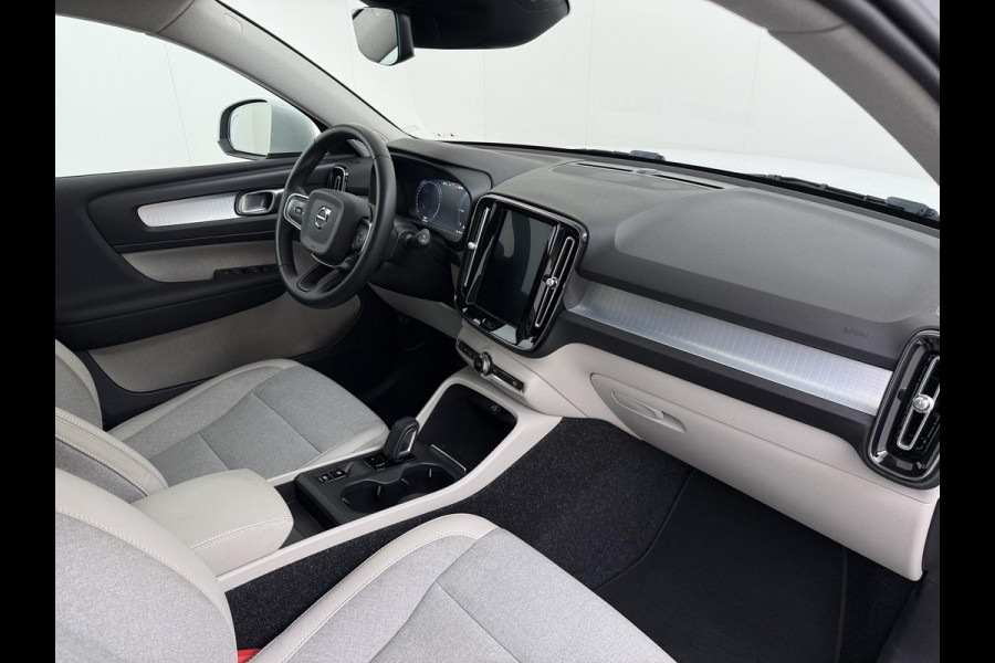 Volvo XC40 1.5 T5 Twin Engine Momentum Pro VAN:27.900,- VOOR:24.877,- UW HERFSTVOORDEEL:3.023,- | ORIGINEEL NEDERLANDSE AUTO MET NAP | PLUG-IN HYBRIDE | PILOT ASSIST | ADAPTIVE CRUISE CONTROL | ELEKTRISCHE ACHTERKLEP | STOELVERWARMING |ALL IN  RIJKLAAR GELEVERD MET 12 MAANDEN BOVAG-GARANTIE
