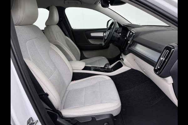 Volvo XC40 1.5 T5 Twin Engine Momentum Pro VAN:27.900,- VOOR:24.877,- UW HERFSTVOORDEEL:3.023,- | ORIGINEEL NEDERLANDSE AUTO MET NAP | PLUG-IN HYBRIDE | PILOT ASSIST | ADAPTIVE CRUISE CONTROL | ELEKTRISCHE ACHTERKLEP | STOELVERWARMING |ALL IN  RIJKLAAR GELEVERD MET 12 MAANDEN BOVAG-GARANTIE