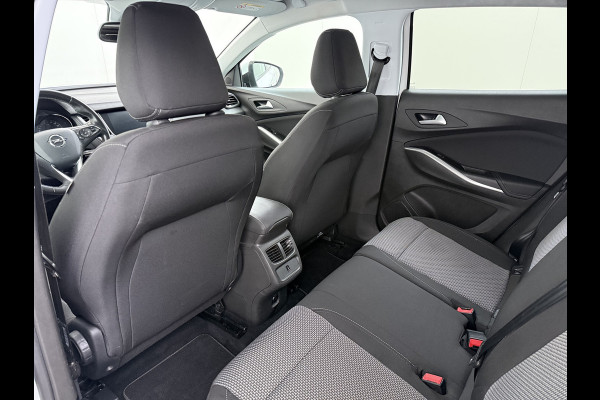 Opel Grandland X Turbo 131PK Navi Apple Carplay Android Auto Airco Cruise Control Business Edition Regen-Lichtsensor Isofix Bluetooth Grootlicht-assistent Privacy Glas Led Lmv 17" Lane Assist Origineel Nederlandse Auto