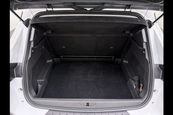 Opel Grandland X Turbo 131PK Navi Apple Carplay Android Auto Airco Cruise Control Business Edition Regen-Lichtsensor Isofix Bluetooth Grootlicht-assistent Privacy Glas Led Lmv 17" Lane Assist Origineel Nederlandse Auto