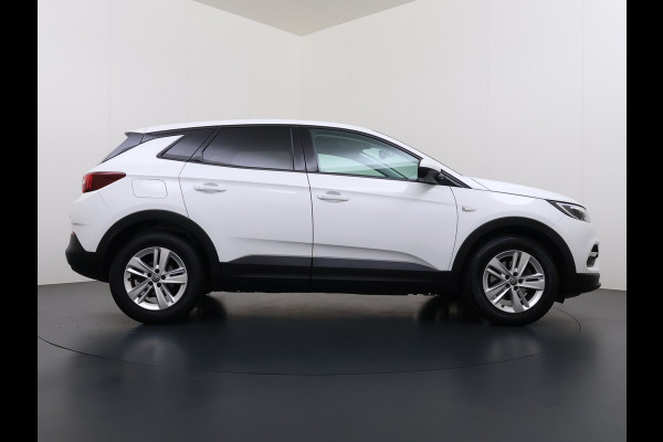 Opel Grandland X Turbo 131PK Navi Apple Carplay Android Auto Airco Cruise Control Business Edition Regen-Lichtsensor Isofix Bluetooth Grootlicht-assistent Privacy Glas Led Lmv 17" Lane Assist Origineel Nederlandse Auto