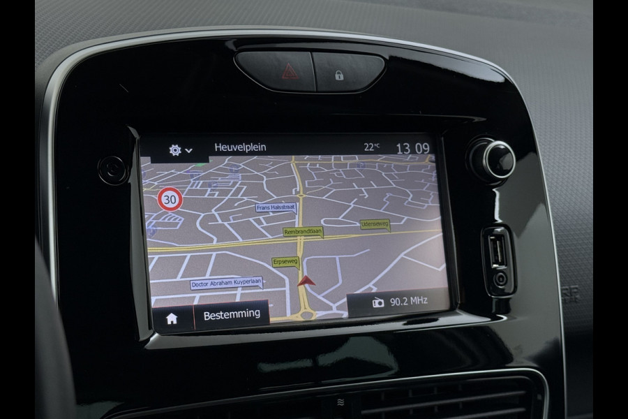 Renault Clio 90PK 5drs Navi Airco Bluetooth Pdc Keyless Cruise Control Limited Smartphone integratie Isofix DAB Lmv Privacy Glas Led Origineel Nederlandse Auto