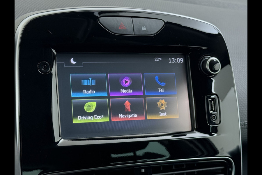 Renault Clio 90PK 5drs Navi Airco Bluetooth Pdc Keyless Cruise Control Limited Smartphone integratie Isofix DAB Lmv Privacy Glas Led Origineel Nederlandse Auto