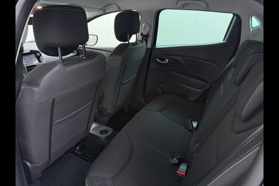 Renault Clio 90PK 5drs Navi Airco Bluetooth Pdc Keyless Cruise Control Limited Smartphone integratie Isofix DAB Lmv Privacy Glas Led Origineel Nederlandse Auto
