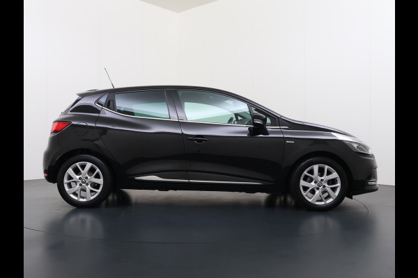Renault Clio 90PK 5drs Navi Airco Bluetooth Pdc Keyless Cruise Control Limited Smartphone integratie Isofix DAB Lmv Privacy Glas Led Origineel Nederlandse Auto