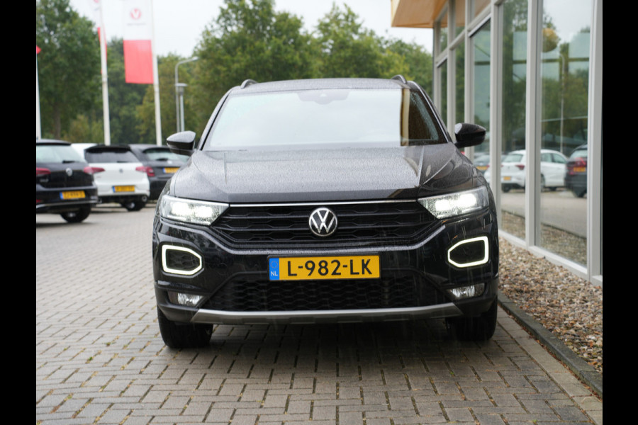 Volkswagen T-Roc 1.5 TSI Sport | Black Style | Sport Plus | Virtual cockpit