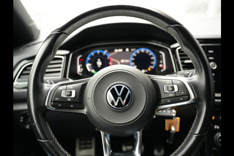 Volkswagen T-Roc 1.5 TSI Sport | Black Style | Sport Plus | Virtual cockpit