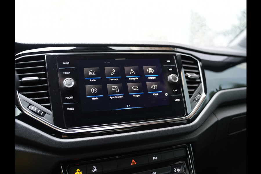 Volkswagen T-Roc 1.5 TSI Sport | Black Style | Sport Plus | Virtual cockpit