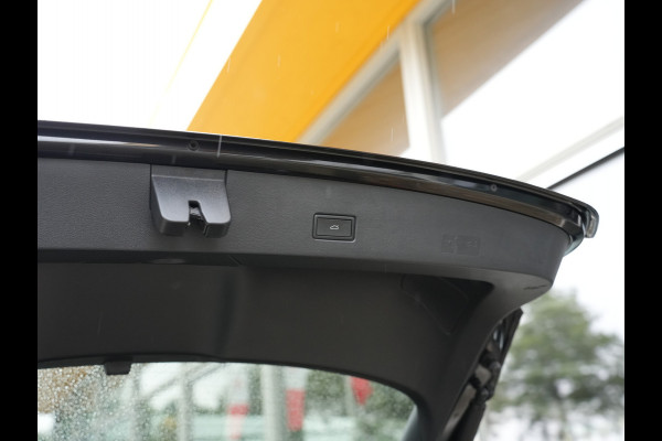 Volkswagen T-Roc 1.5 TSI Sport | Black Style | Sport Plus | Virtual cockpit
