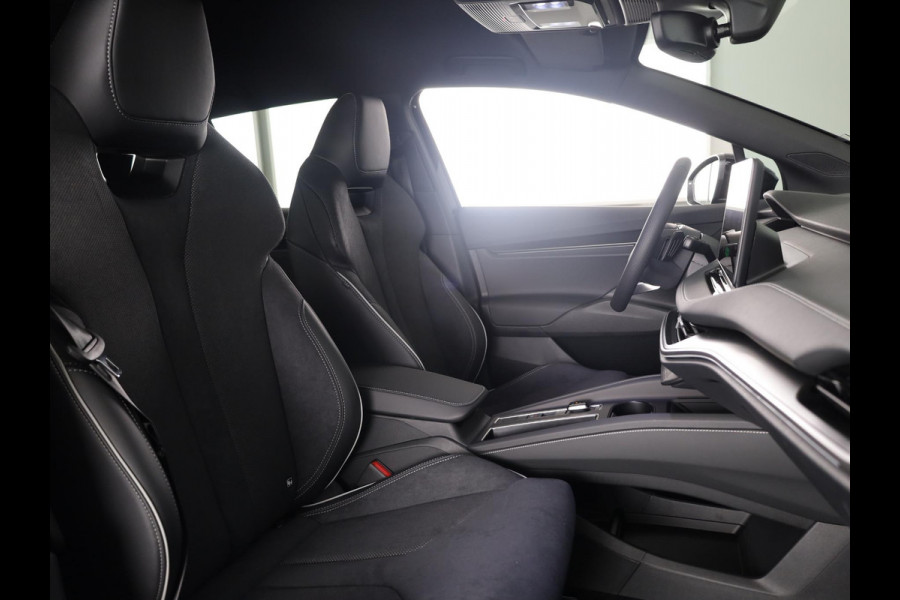 Škoda Elroq 85 Sportline | elektr. achterklep | Matrix LED | Travel Assist | Stuur - en stoelverwarming |