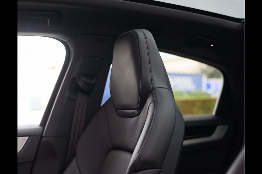 Porsche Cayenne Coupé 3.0 E-Hybrid | Pano - Sport Chrono - BOSE