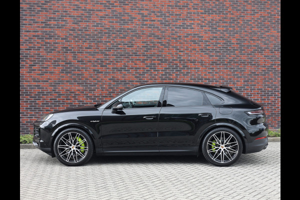 Porsche Cayenne Coupé 3.0 E-Hybrid | Pano - Sport Chrono - BOSE