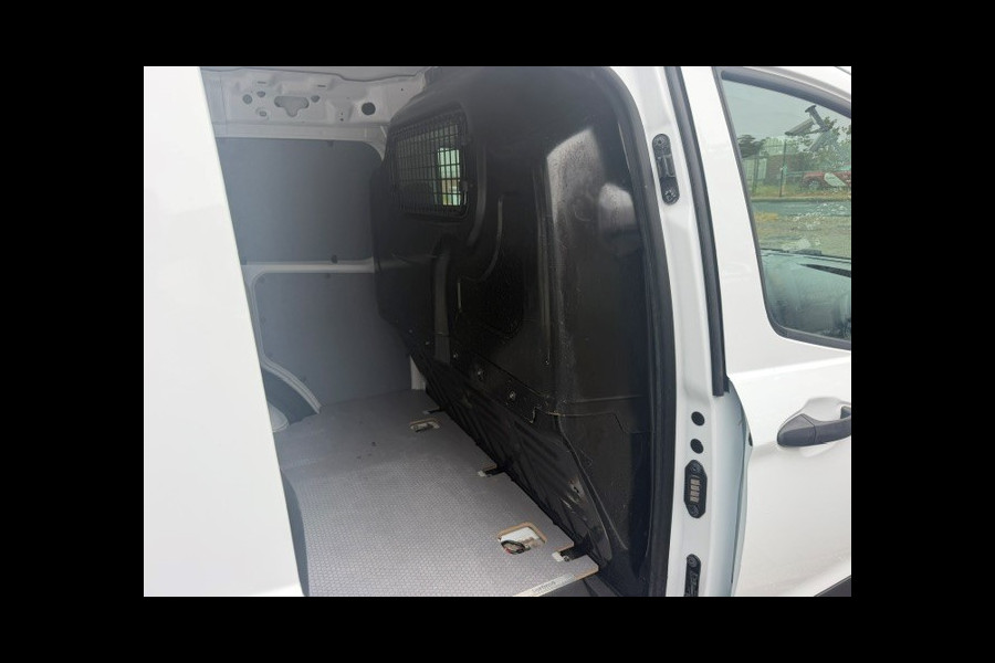 Ford Transit Courier 1.5 TDCI Ambiente Start&Stop AIRCO I TREKHAAK I IMPERIAAL I MULTIMEDIA I NETTE BUS