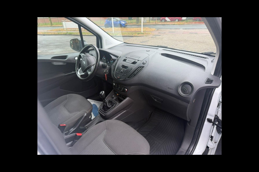 Ford Transit Courier 1.5 TDCI Ambiente Start&Stop AIRCO I TREKHAAK I IMPERIAAL I MULTIMEDIA I NETTE BUS