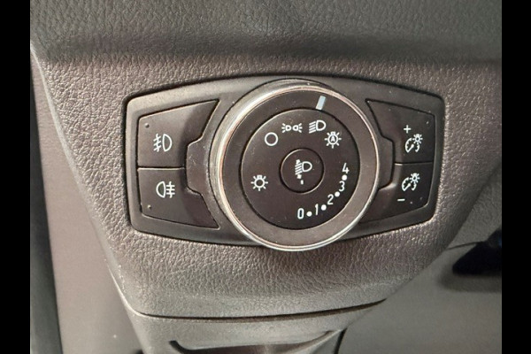 Ford Transit Courier 1.5 TDCI Ambiente Start&Stop AIRCO I TREKHAAK I IMPERIAAL I MULTIMEDIA I NETTE BUS